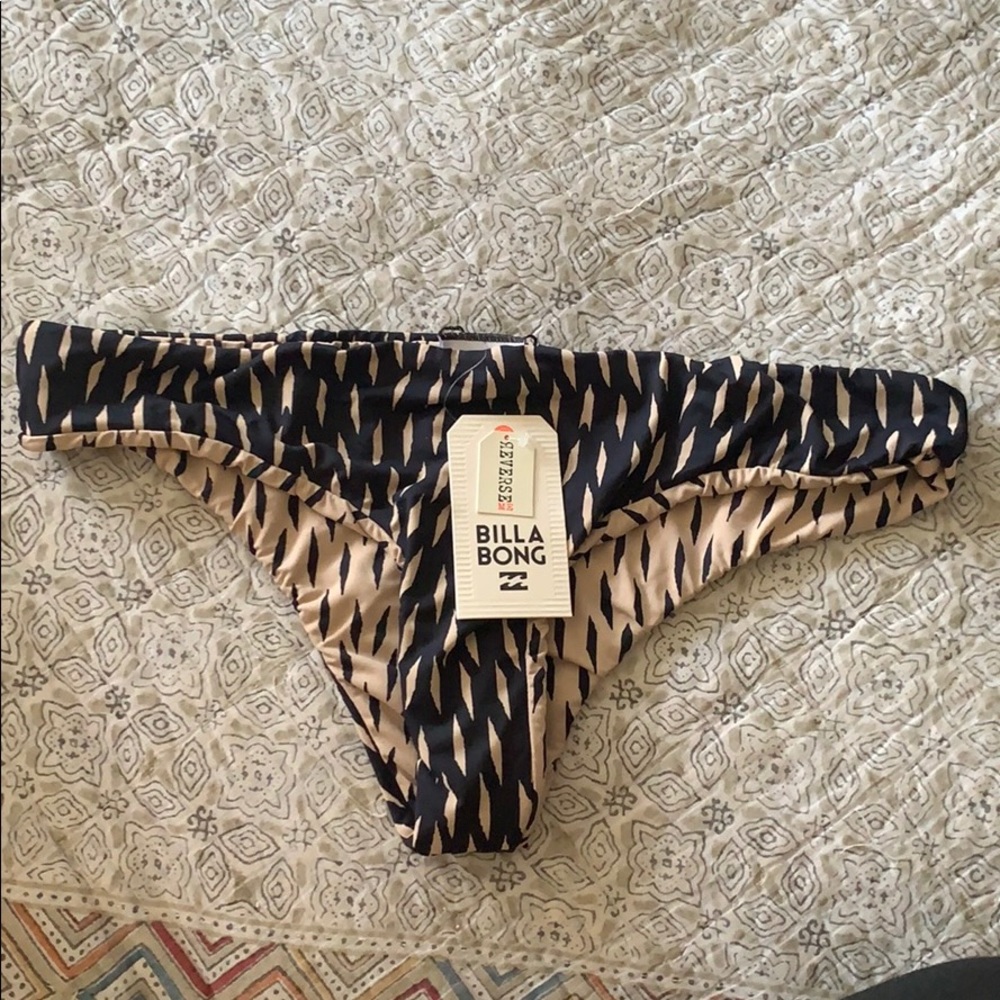 Billabong reversible bathing suit bottoms